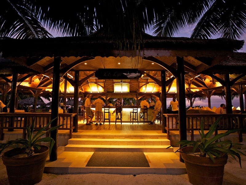 Le bar de l'hôtel Alphonse Island, situé aux Seychelles