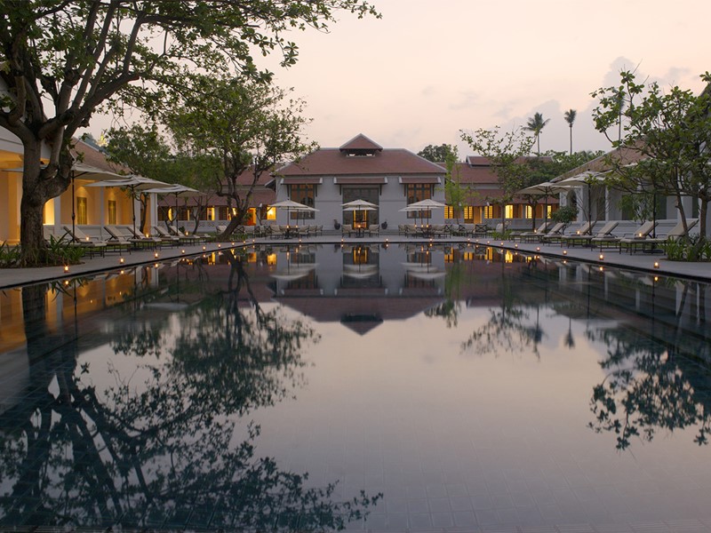 La piscine de l'hôtel Amantaka à Luang Prabang