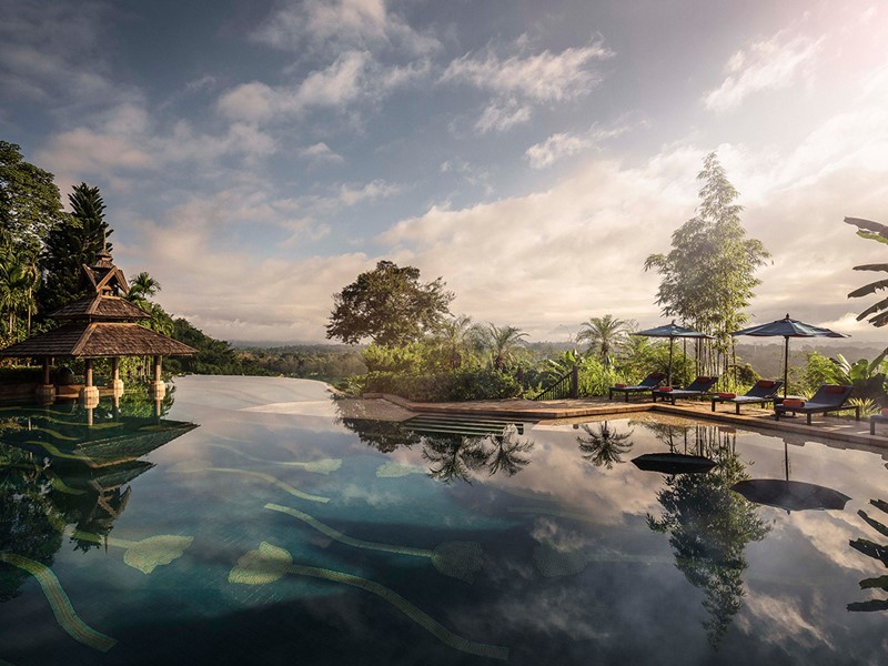 La piscine de l'Anantara Golden Triangle en Thailande