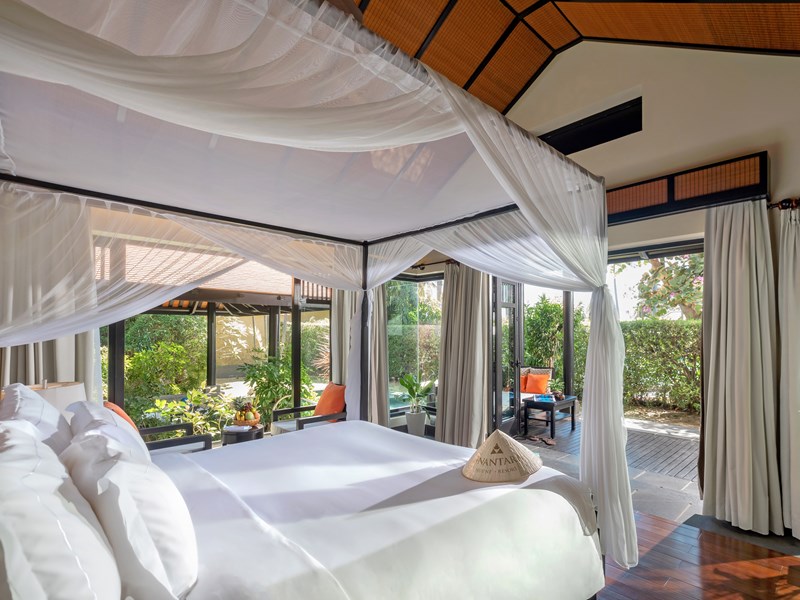 One Bedroom Beach Front Pool Villa