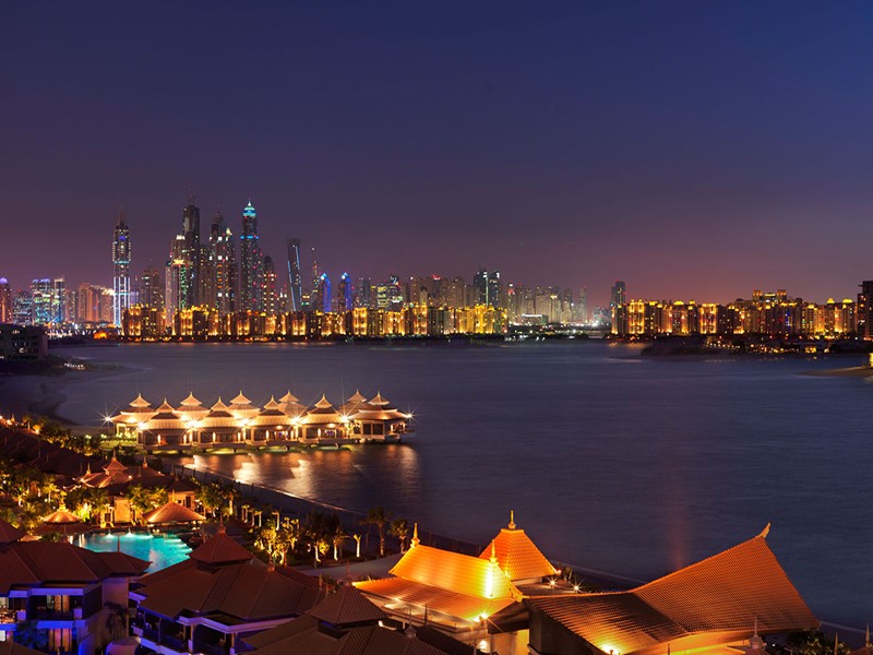 Vue de la ville de Dubaï depuis l'hôtel Anantara