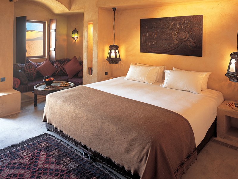 La chambre Deluxe de l'hôtel Bab Al Shams situé à Dubaï
