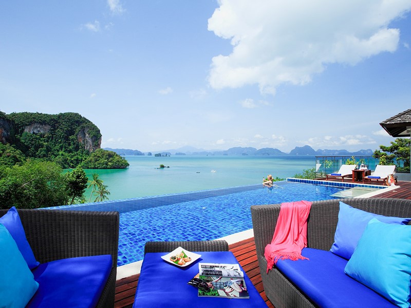 Profitez d'une vue imprenable depuis les Hilltop Pool Villas