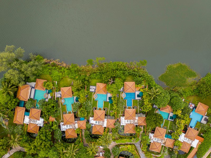 Vue aérienne des sublimes villas