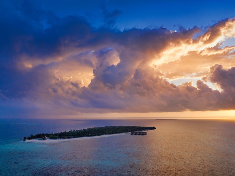 L’île se pare de nuances flamboyantes