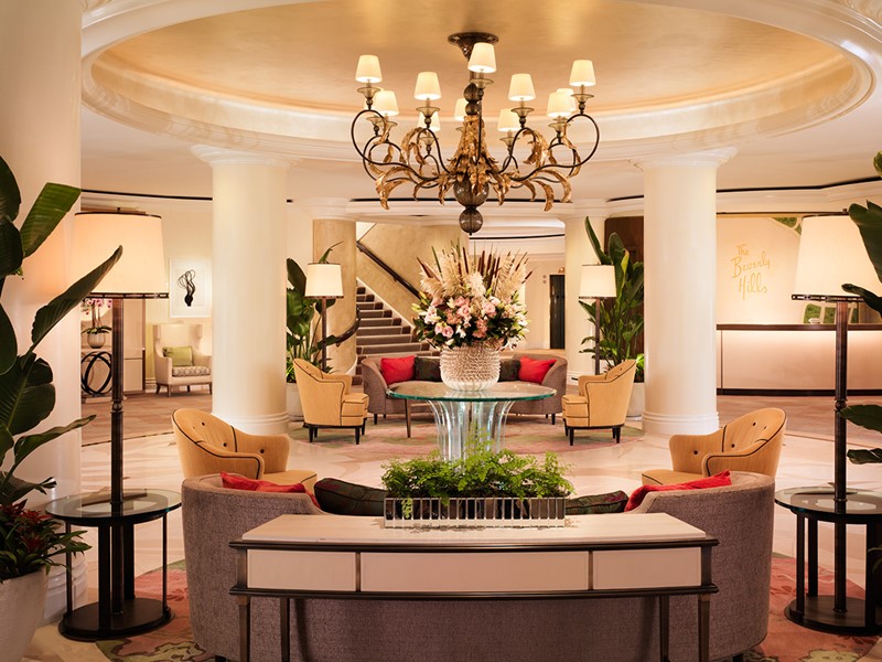Le lobby de l'hôtel Beverly Hills à Los Angeles
