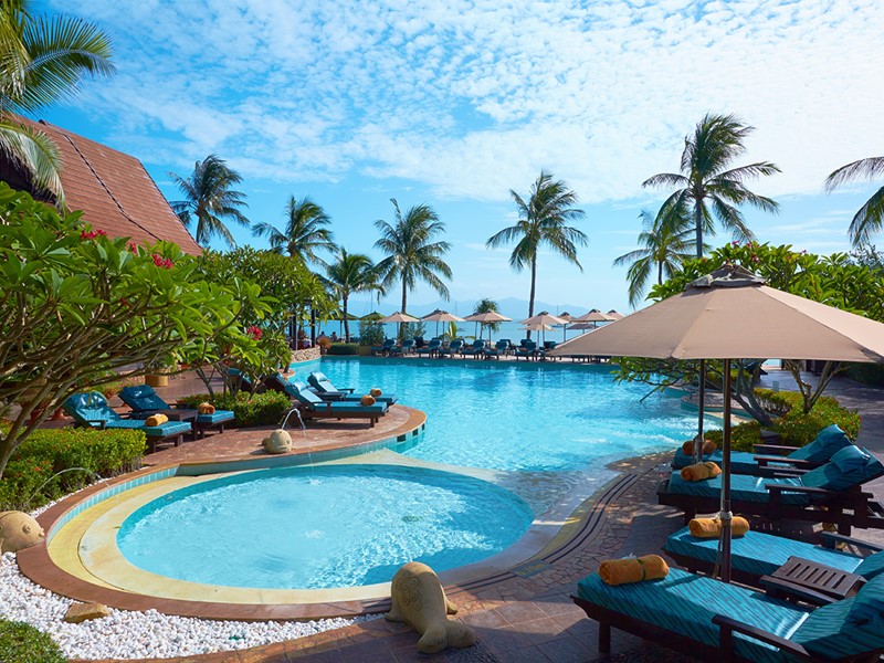 La piscine du Bo Phut Resort & Spa situé sur l'île de Koh Samui