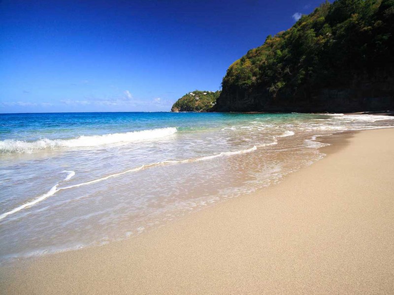 La superbe plage de l'hôtel Cap Maison aux Antilles