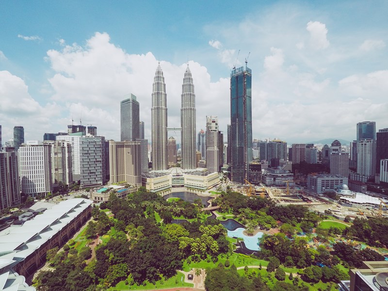 La skyline de Kuala Lumpur, dominée par ses tours jumelles