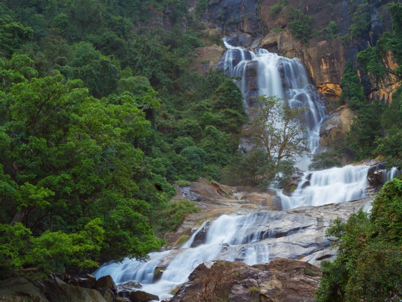 La cascade de Ravana, joyau naturel