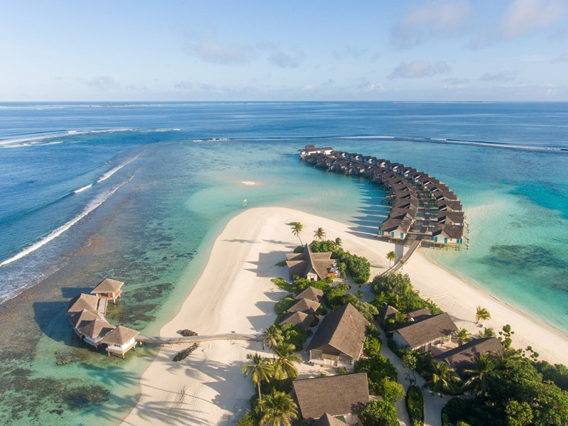 Bienvenue au Cora Cora Maldives, situé dans l'Atoll de Raa