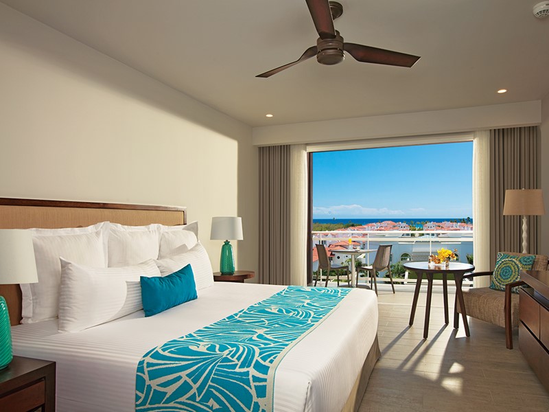 Preferred Club 3 Bedroom Family Suite Tropical View