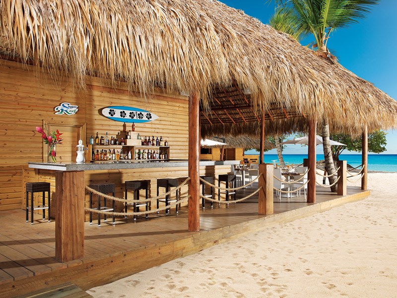 Le Sugar Reef, le bar de plage de l'hôtel