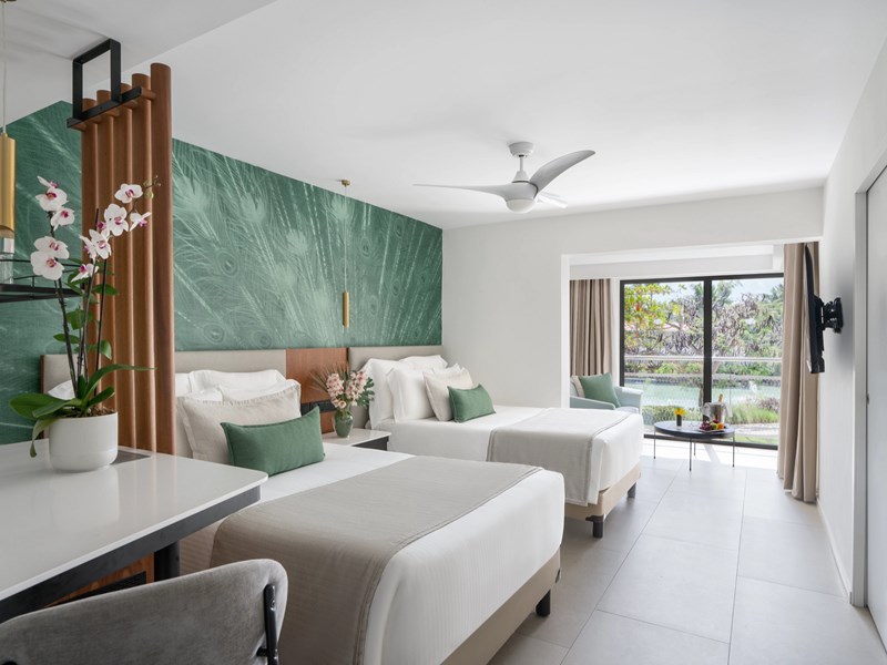 Junior Suite Tropical View