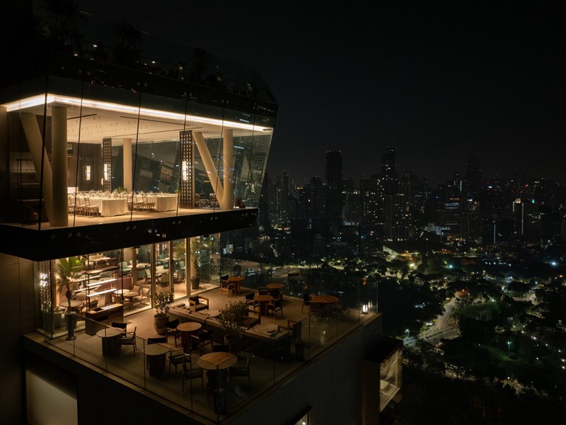 Vue imprenable au sommet de la capitale thaïlandaise