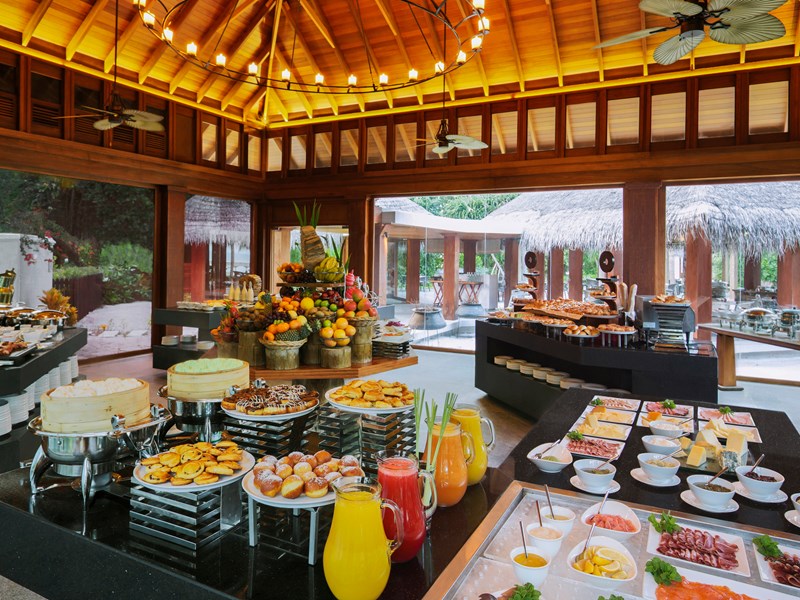 Buffets gourmets au restaurant The Market