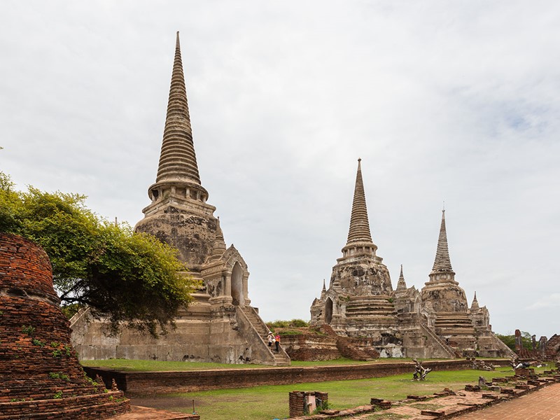 Visite du Wat Phra Si Sanphet; un des sites principaux d'Ayutthaya