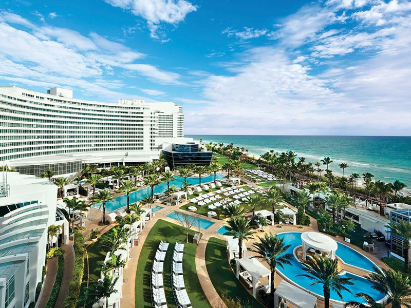 Vue du Fontainebleau Miami Beach, l'un des hôtels mythiques de Miami