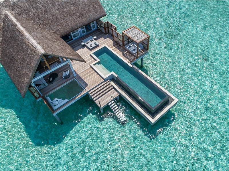 Family Water Villa With Pool