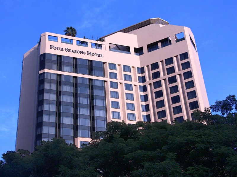 Vue du Four Seasons, un hôtel d'exception à Singapour