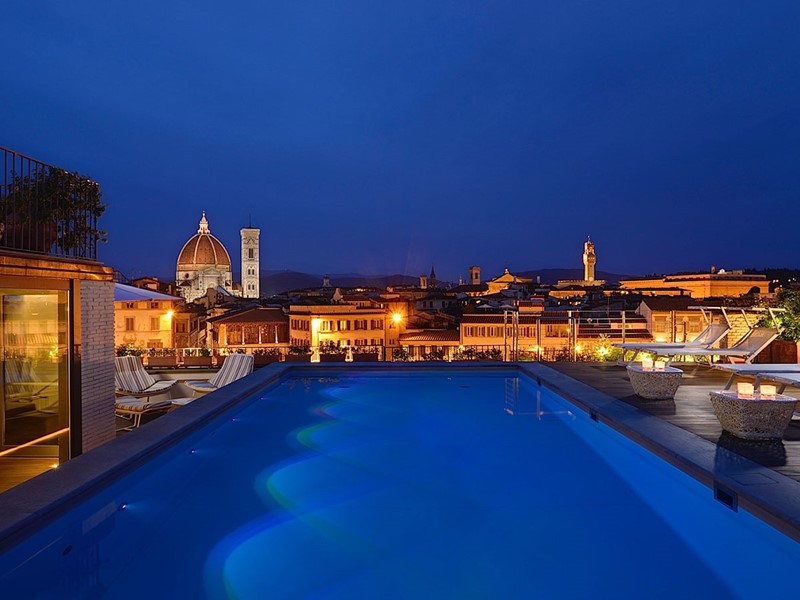 La piscine du Grand Hotel Minerva à Florence