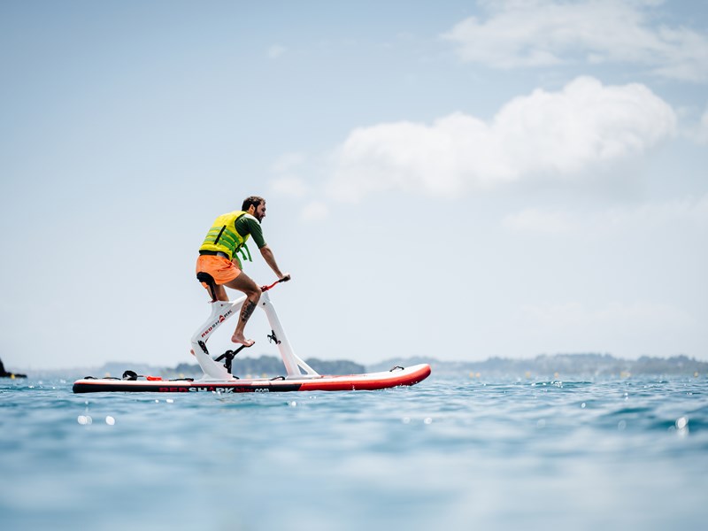 Explorez les eaux turquoise