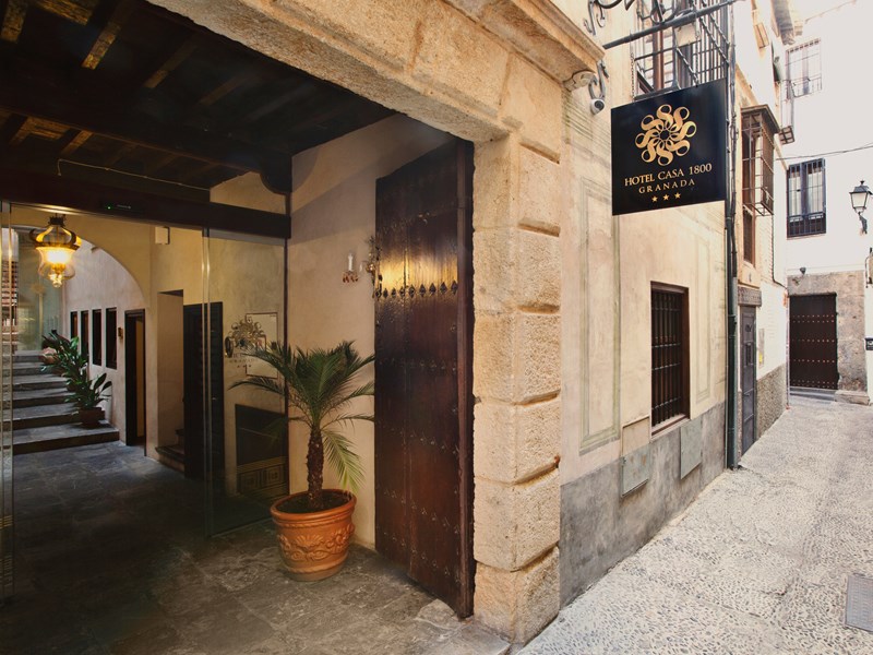 Un boutique hôtel historique au pied de l’Alhambra