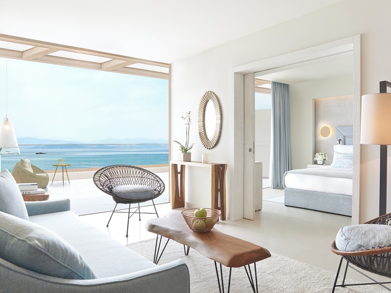 One Bedroom Suite Sea View