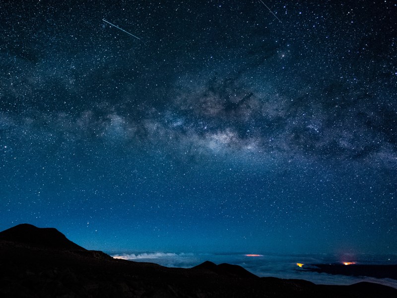 Contemplez les étoiles au sommet du Mauna Kea