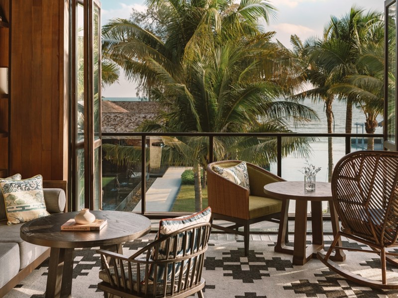 Dînez avec une vue époustouflante au Lanai