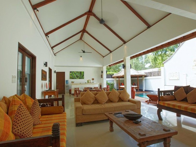 La confortable terrasse couverte de la 2 Bedroom Pool Villa Deluxe -Villa Ganesha