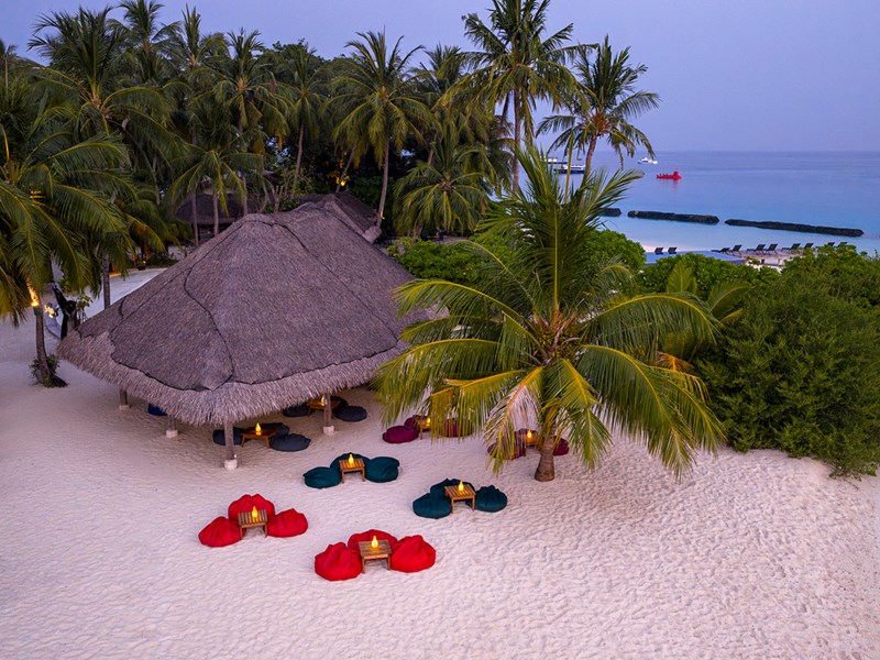 Cocktails tropicaux au Sand Bar