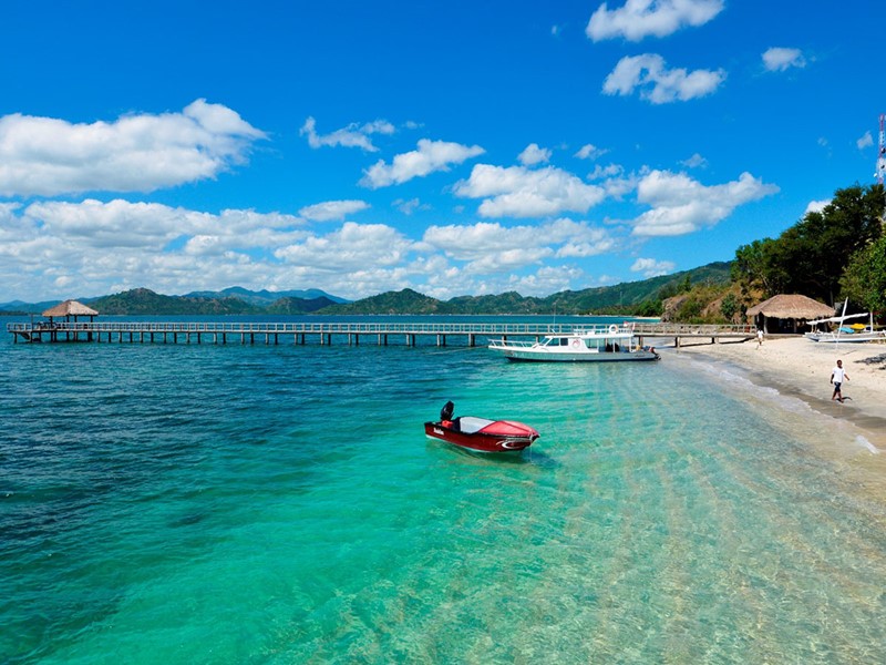 Surnommée l'île Piment et plus sauvage que sa voisine Bali, Lombok offre des plages d'une rare beauté