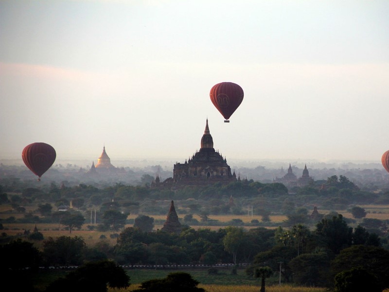 La majestueuse plaine de Bagan