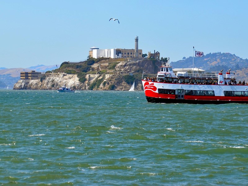 Vue d'Alcatraz depuis la baie