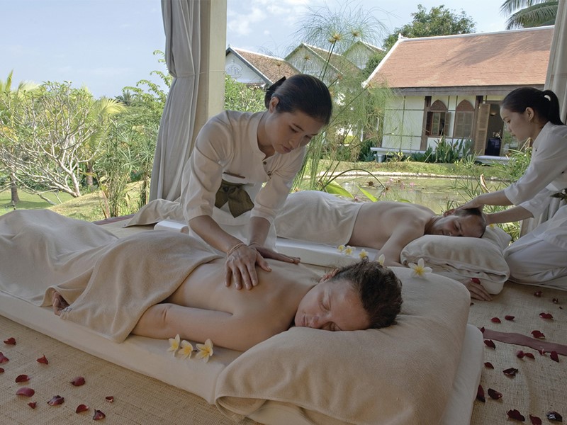 Massage au spa de l'hôtel La Résidence Phou Vao situé au Laos