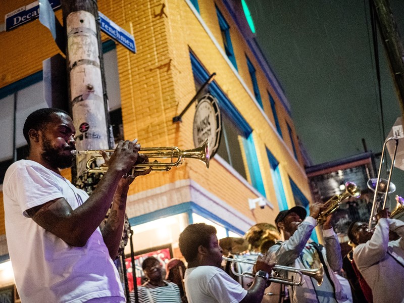 Profiter de la musique de rue incontournable de New Orleans
