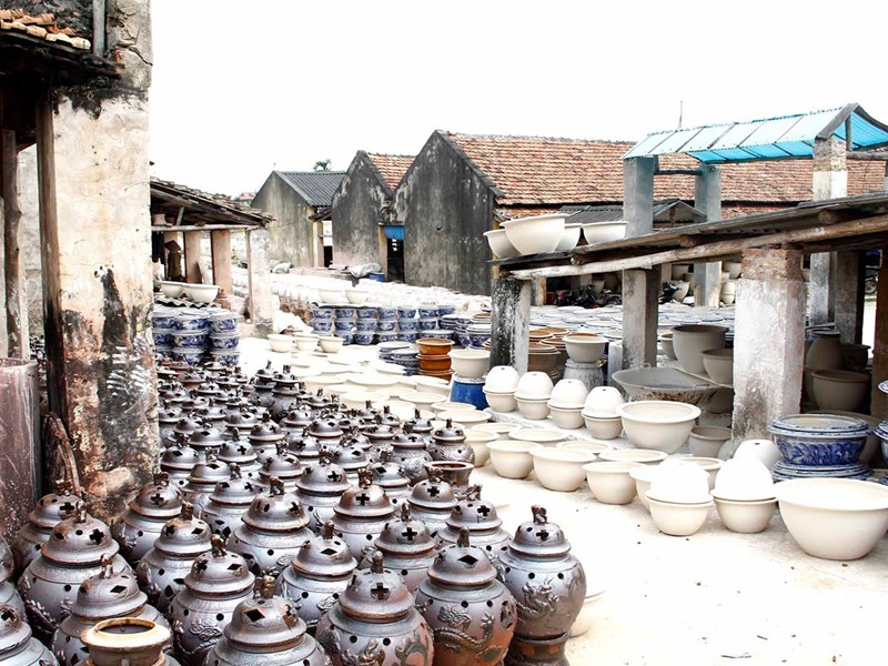 A la découverte de l'art de la poterie et de la céramique dans le village de Bat Trang
