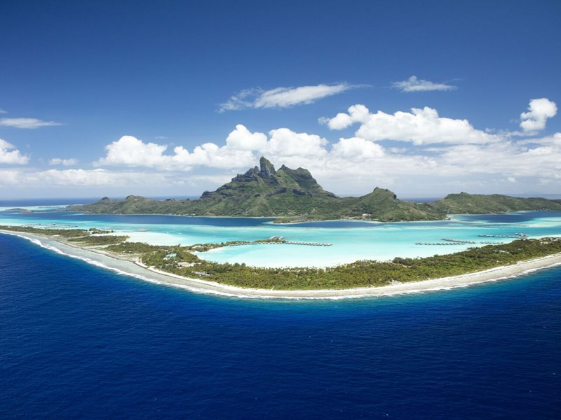 Bora Bora et ses paysages incomparables