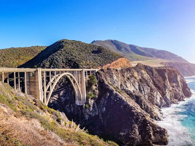 Traversez le pont de Big Sur