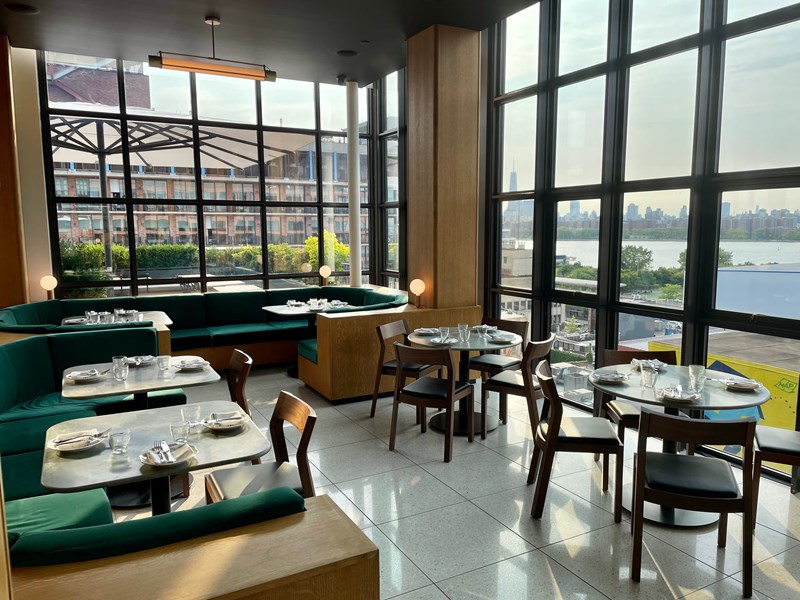 Grandes baies vitrées pour admirer Manhattan