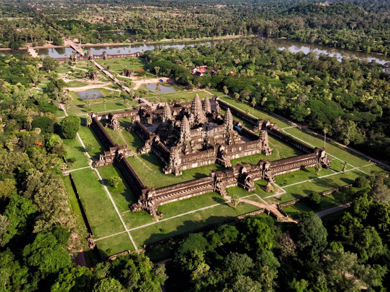 Un temple représentant le mont Meru