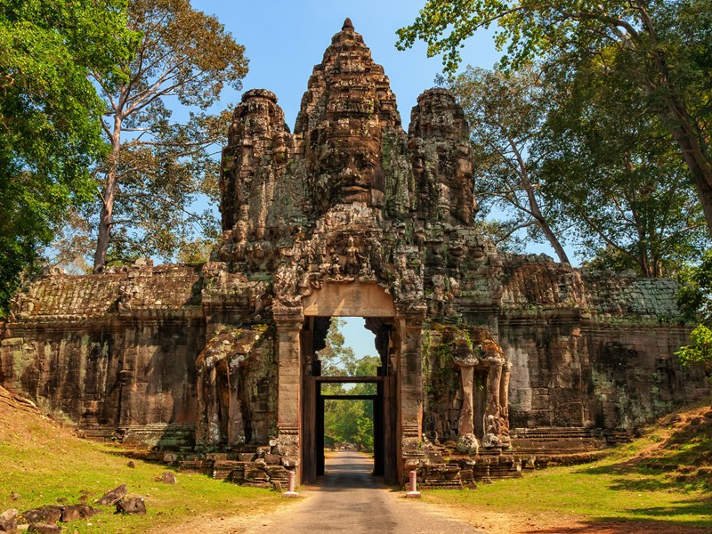 Angkor Thom et son entrée aux 4 visages