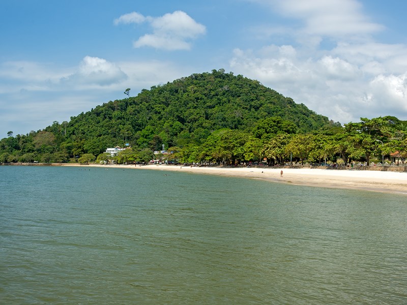 La plage de Kep