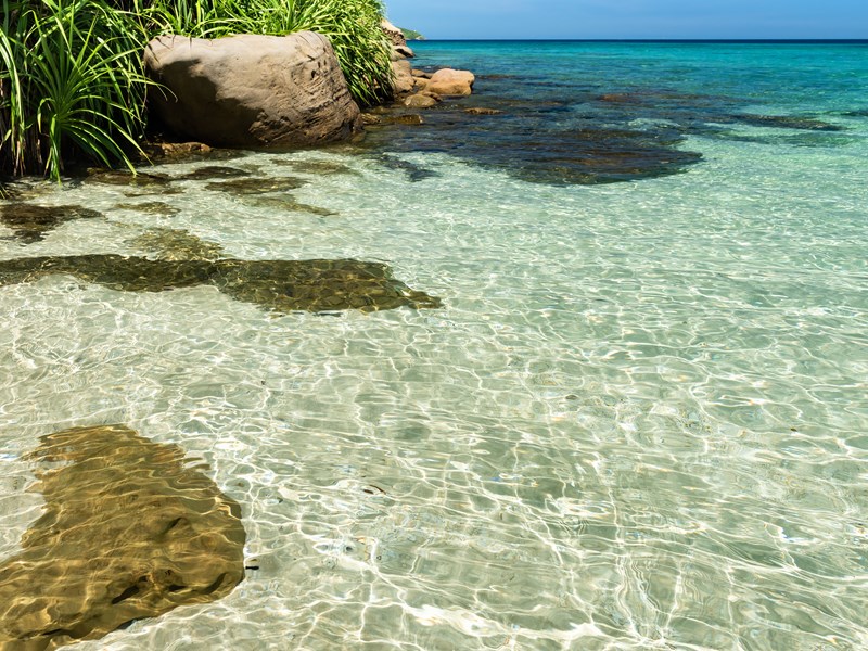 Les eaux cristallines de Ida Beach