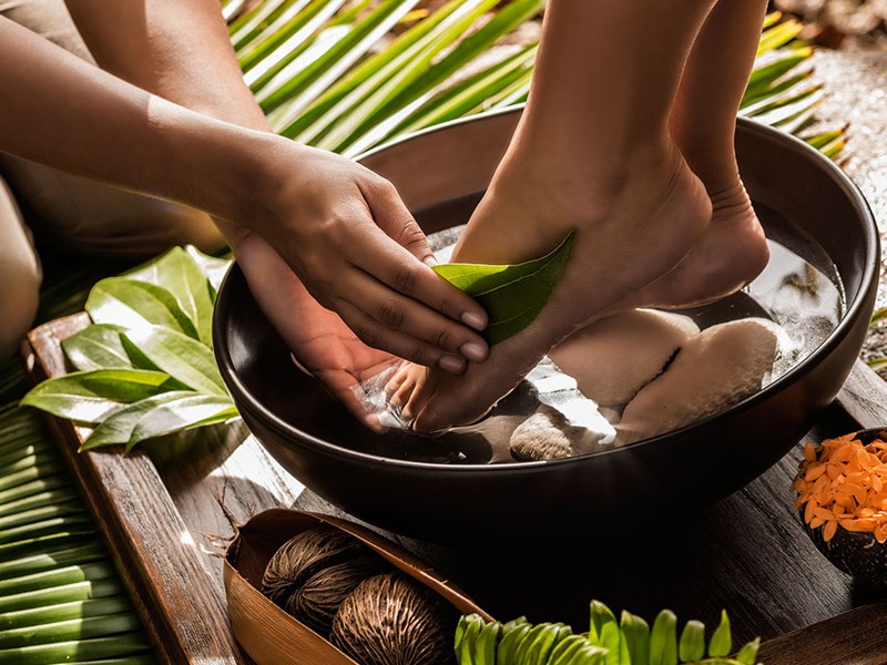 Massages relaxants et des rituels exclusifs au spa du meilleur hôtel de Mahé, le Four Seasons