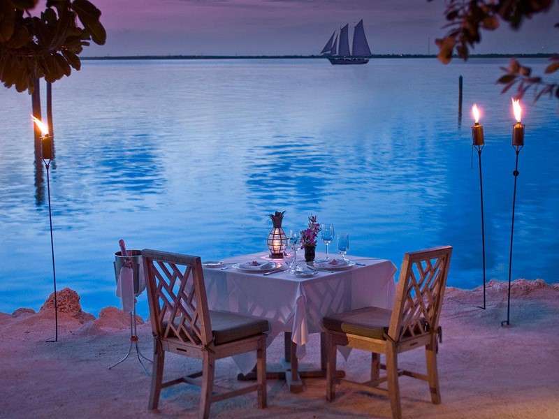 Dîner romantique à l'hôtel Little Palm Island Resort