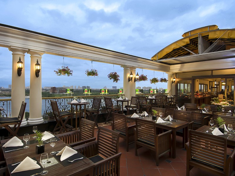 Le Breeze Sky Bar de l'hôtel Majestic Saigon