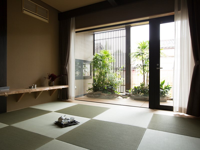 Le charme préservé des anciennes maisons de thé japonaises