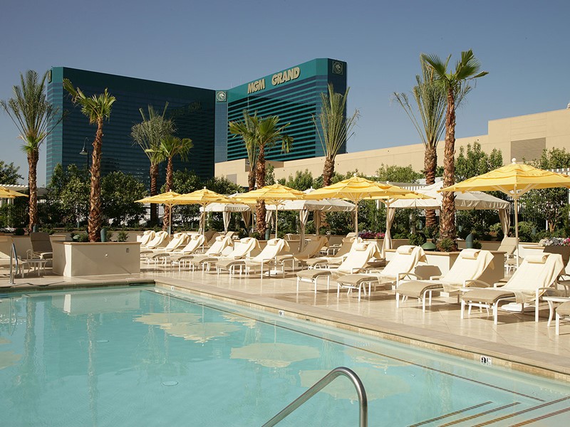 La piscine du MGM Grand, situé dans le quartier le plus réputé de Las Vegas